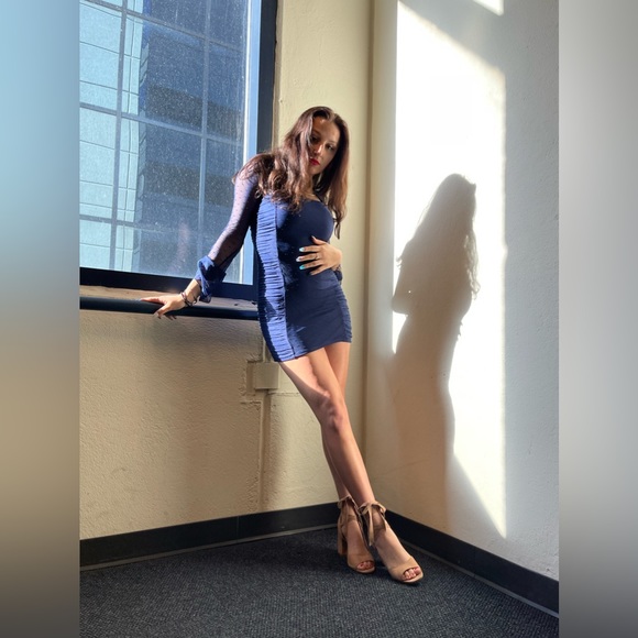 Meet your Posher, Liz - Picture 6 of 6